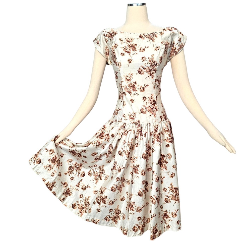Vintage‎ 1950's Dress Fit and Flare Brown Cream Floral Sleeveless Formal Scoop